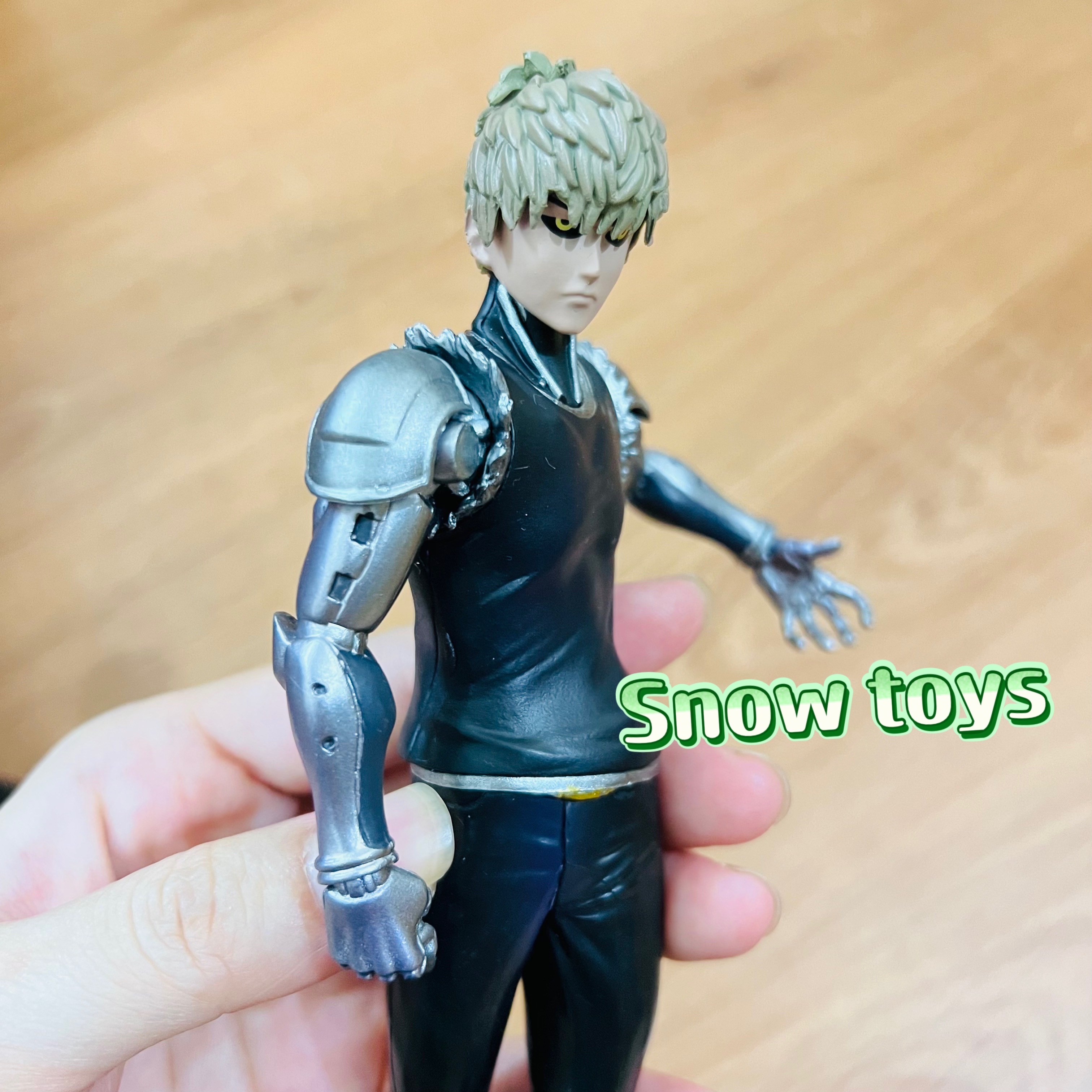 Mô hình One Punch Man - Mô hình Genos đệ tử của Saitama biệt danh Người máy hủy diệt - Cao 20cm