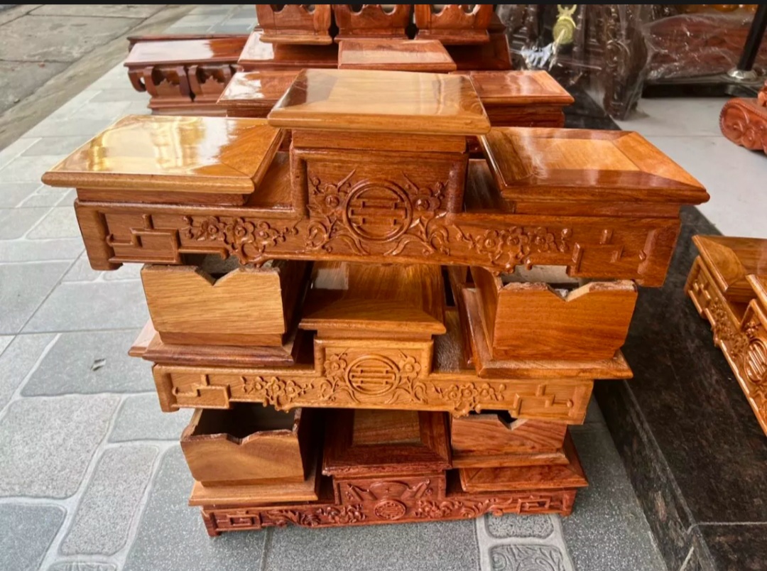 Tam Sơn -Tam cấp Gỗ Hương mặt 20cm dài 63 cm