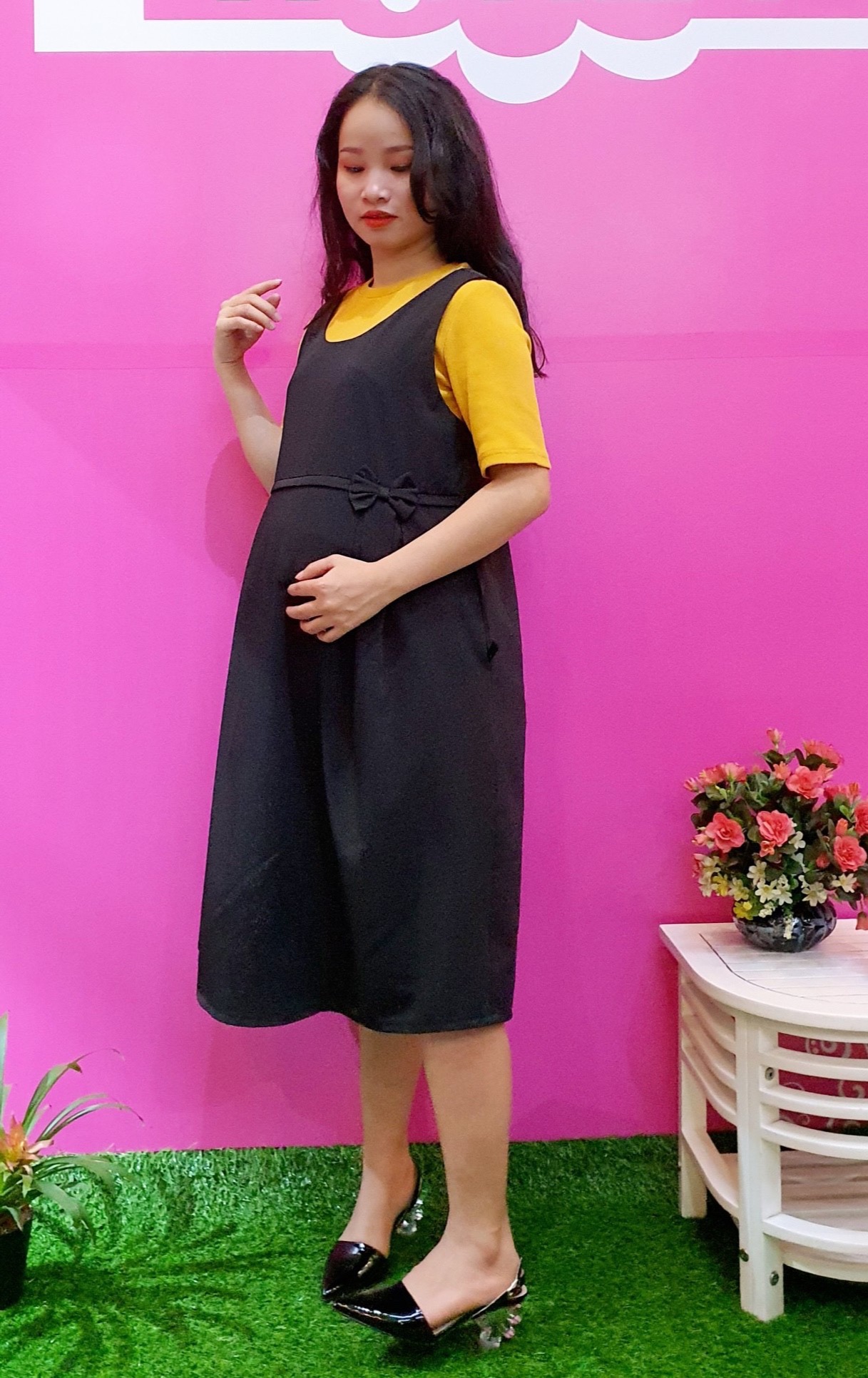 Yếm bầu vải thô xếp li nơ eo