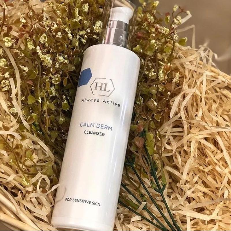 Calm Derm Cleanser - Kem rửa mặt, làm dịu & tăng độ ẩm da