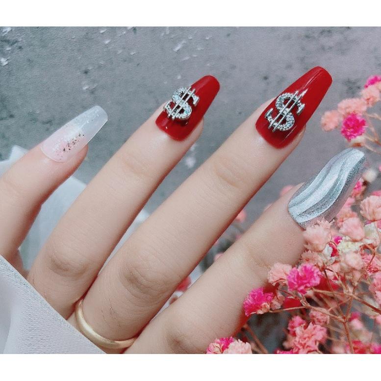 charm trang trí nail