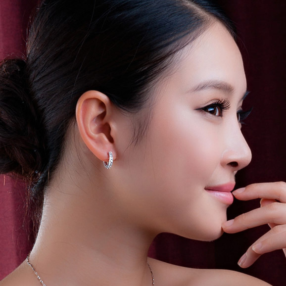 Bông tai nữ đính hạt đá zircon sang trọng siêu đẹp