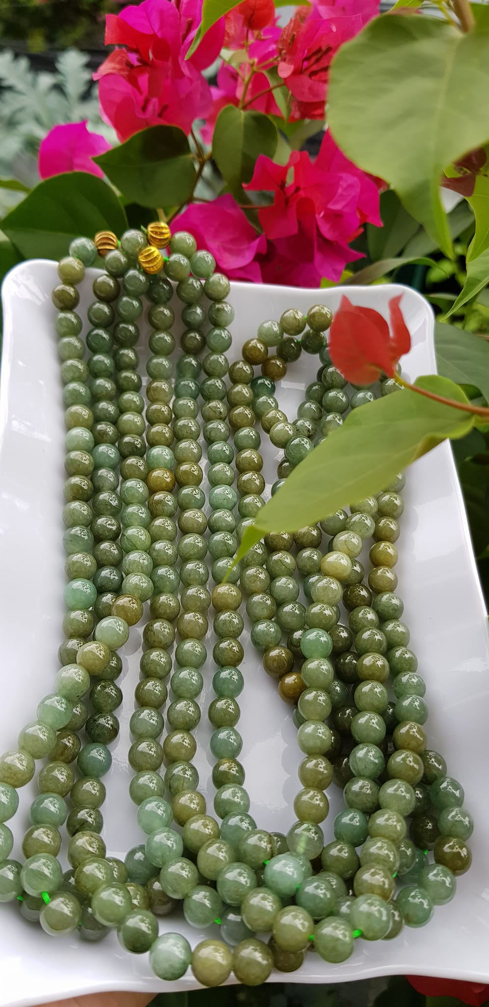 Vòng Chuỗi đeo Cổ hay niệm 108 hạt charm bi kiểu màu vàng Đá cẩm thạch tự nhiên Chuỗi cổ hạt size 7mm xanh ngọc dầu bóng mượt đẹp nữ đeo cổ nhẹ nhàng mát của đá tự nhiên tâm bình yên Món quà tặng Mẹ và người thân ý nghĩa và cho chính bản thân mình ạ