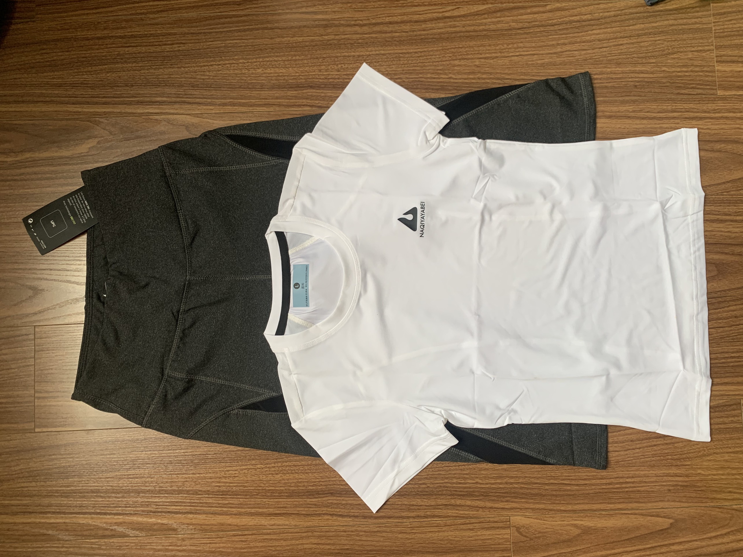 SET ĐỒ NỮ GỒM QUẦN LEGGING LỬNG VÀ ÁO THUN NỮ NGẮN TAY ĐA NĂNG