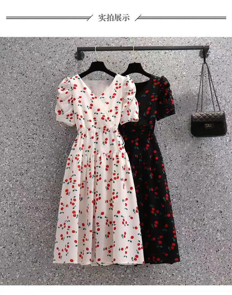 TOBE1SHOP Quần áo mùa hè 2023 Cherry in tay áo ngắn Vintage V cổ thắt lưng thiết kế cảm giác đầm cho phụ nữ