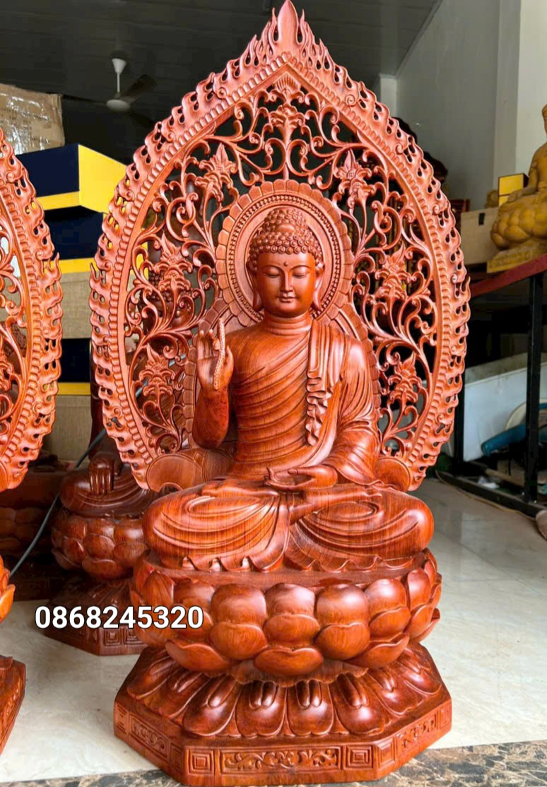 Tượng Phật bổn sư thích ca mẫu ni bằng gỗ hương đá kt cao 60×42×38cm