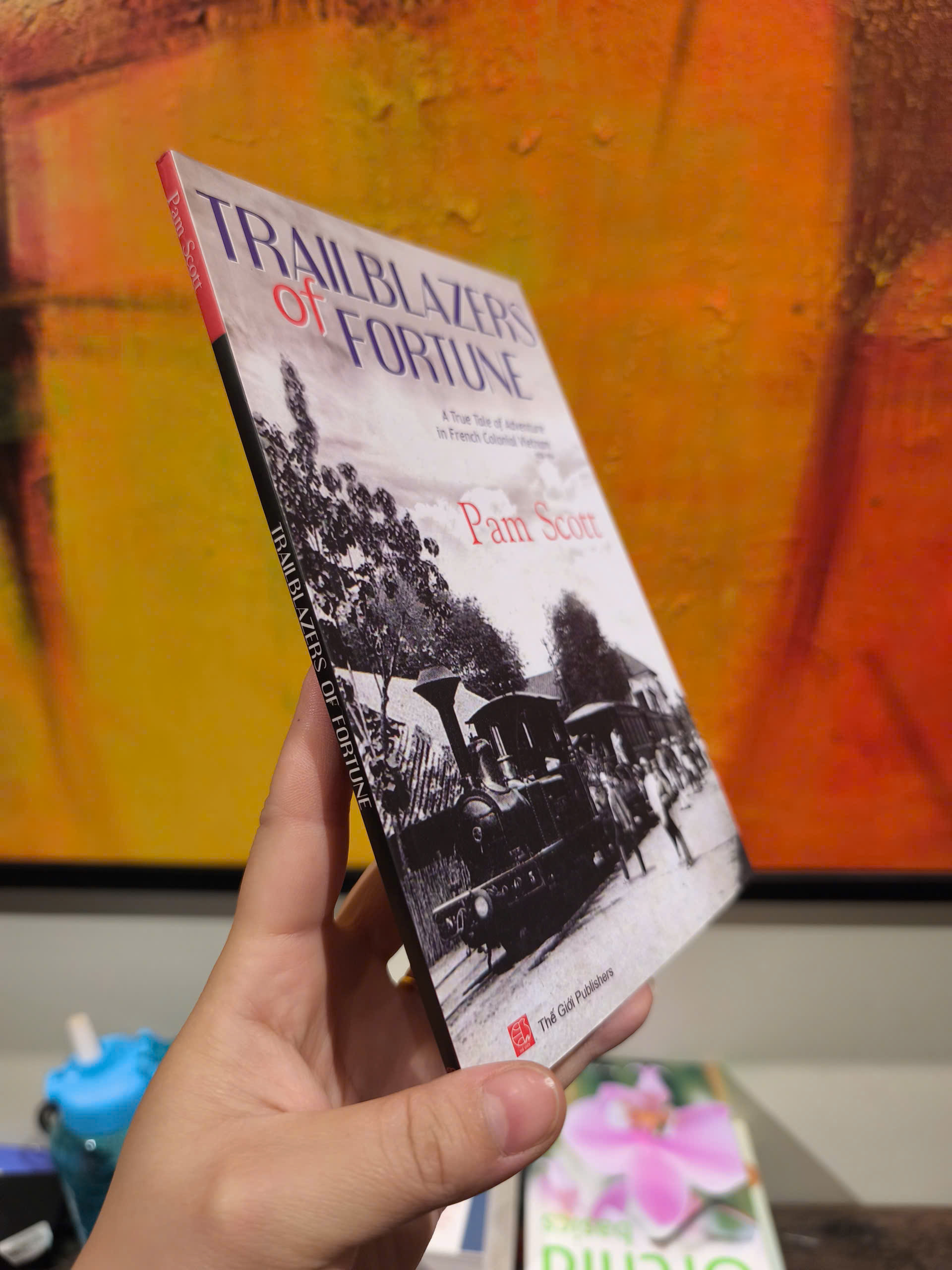 Sách - Trailblazers of Fortune by Pam Scott - Sách lịch sử, tiếng anh