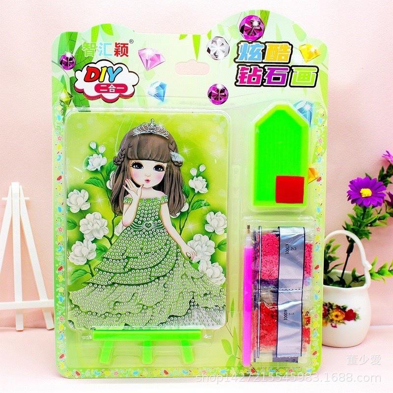 Bộ gồm 2 tranh đính đá công chúa và dụng cụ