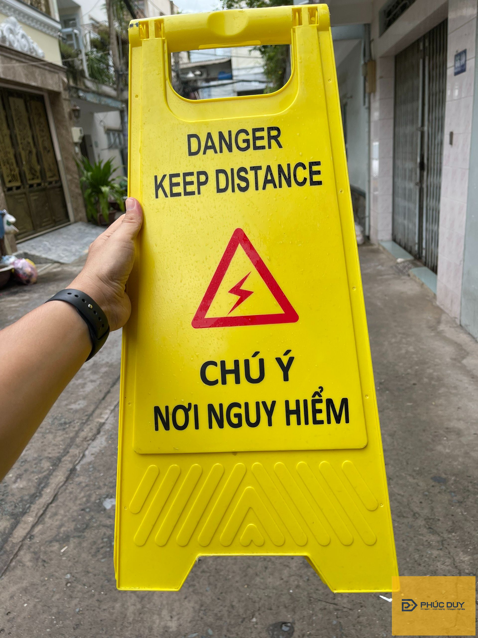 BẢNG CẢNH BÁO CHÚ Ý NƠI NGUY HIỂM CHỮ A