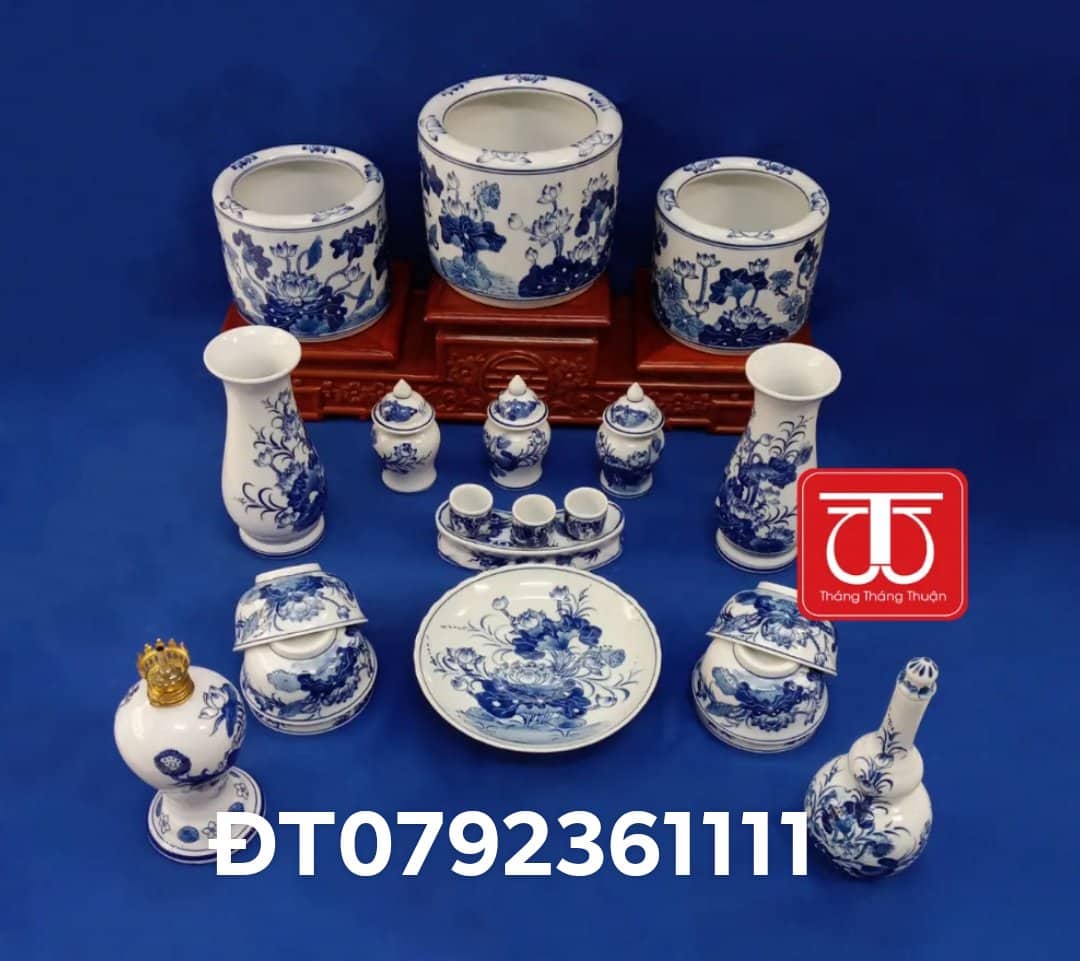 BỘ BÁT HƯƠNG VẼ SEN ĐẾ KÊ GỖ HƯƠNG
