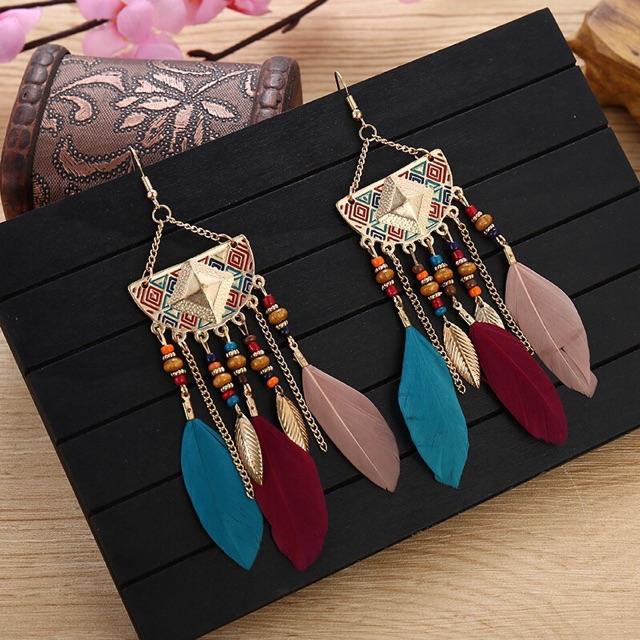 Hoa tai bohemian lông vũ Khuyên tai tua rua