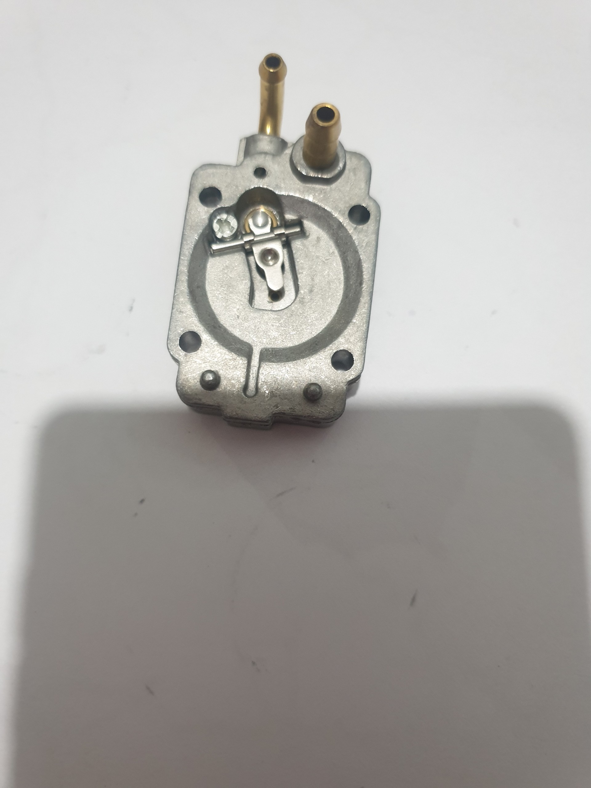 THỚT CHẾ BÌNH XĂNG CON MÁY CẮT CỎ 2 THÌ 260/330/430/143