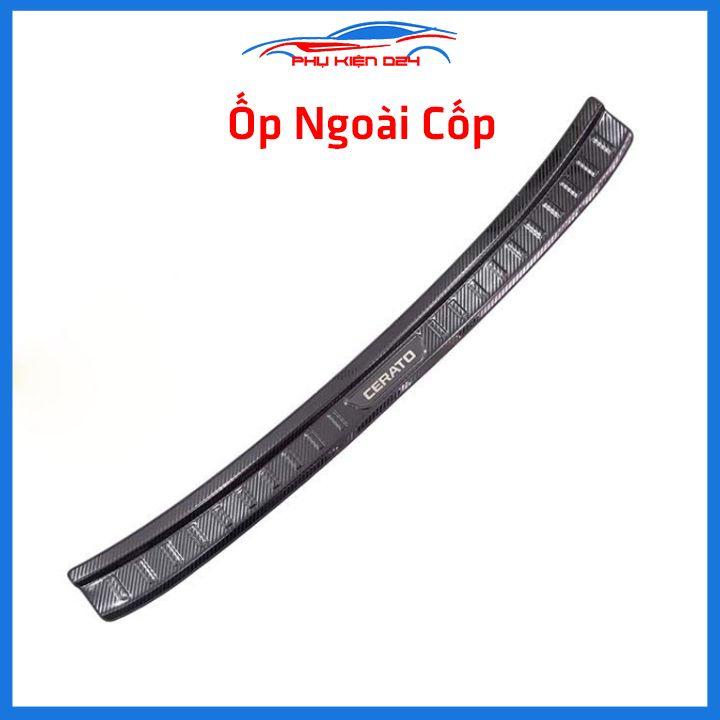 Ốp chống trầy cốp Cerato 2019-2020-2021-2022 thép không gỉ vân Cacbon bảo vệ xe chống va đập