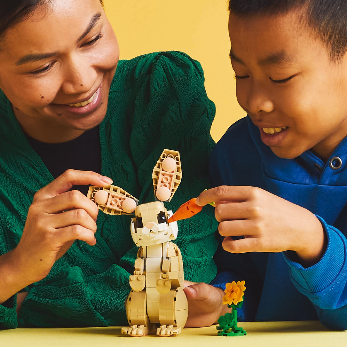 LEGO CREATOR 31162  Đồ Chơi Lắp Ráp Chú Thỏ Đáng Yêu (326 Chi Tiết)