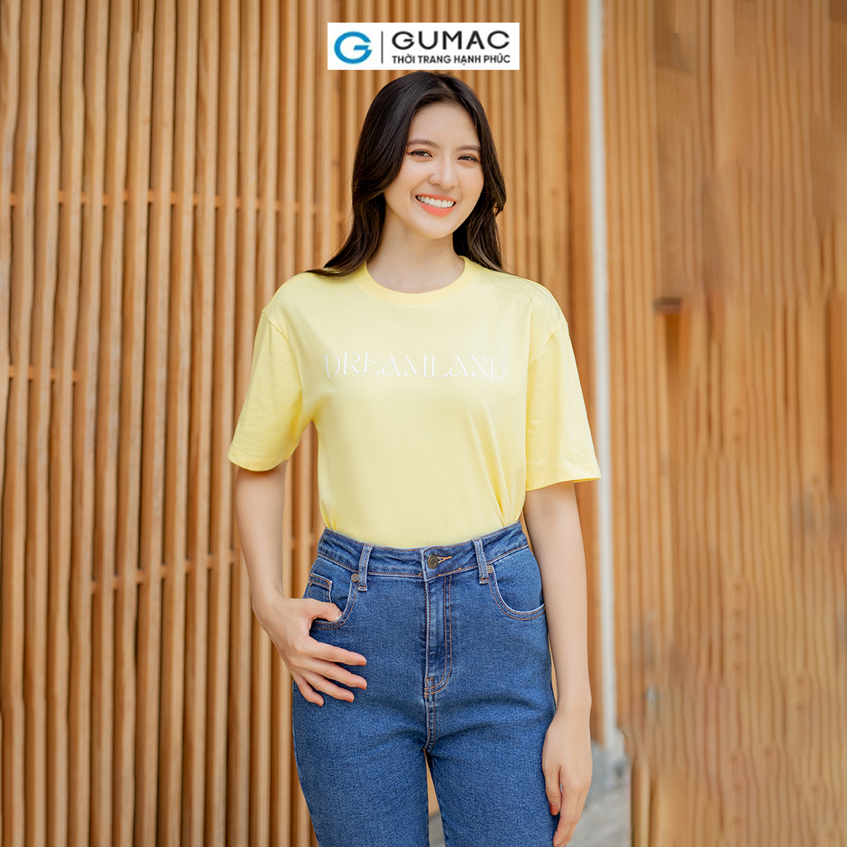 Áo thun nữ cổ tròn tay ngắn in chữ nổi trẻ trung năng động thời trang GUMAC ATD06070
