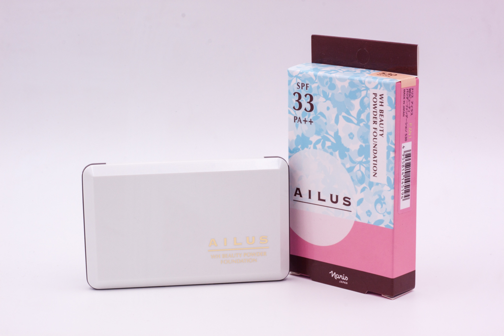 Phấn nền sáng da Naris Ailus WH Beauty Powder Foundation