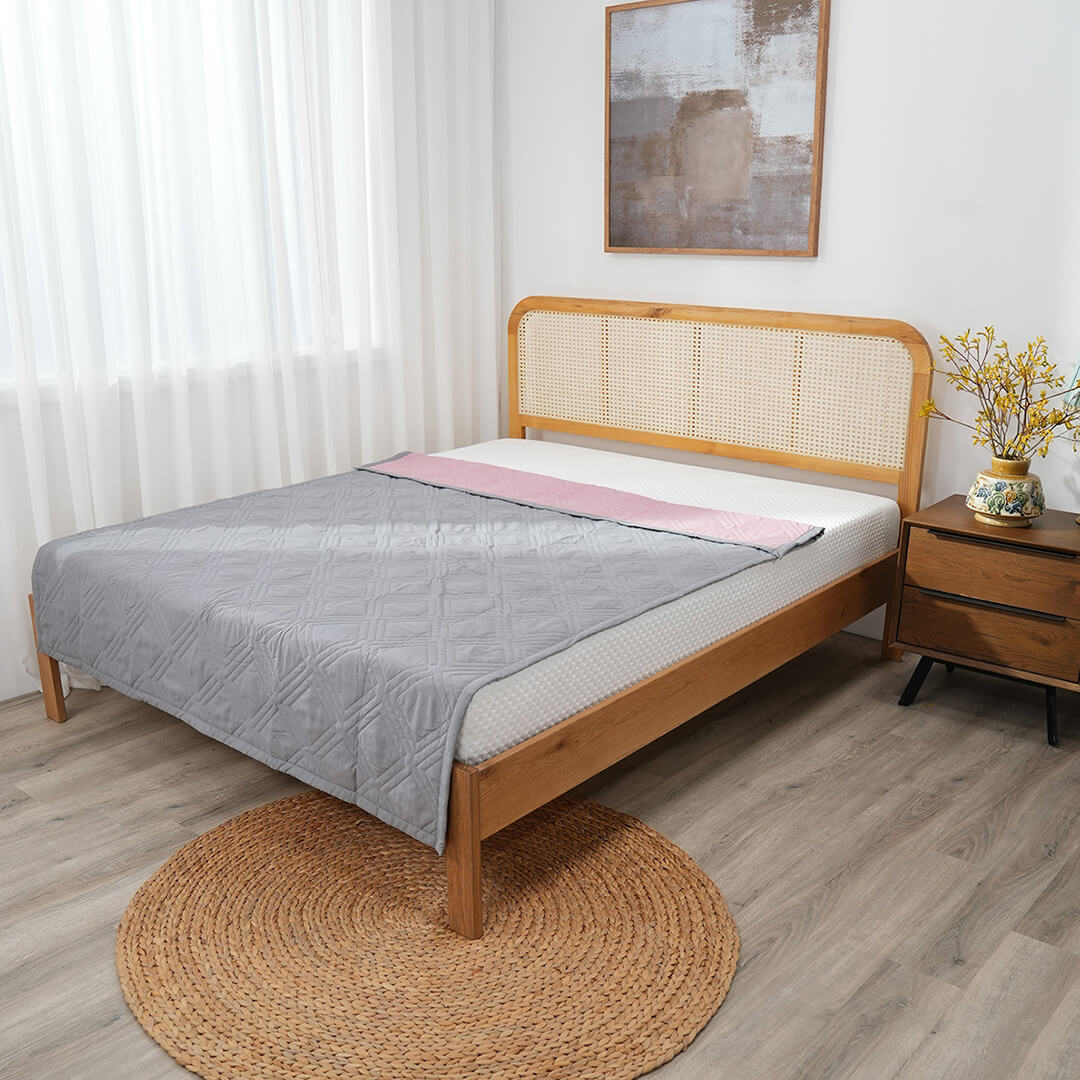 Chăn chần Amando Cozy Microfiber mềm mại, độ bền cao, kháng ẩm tốt