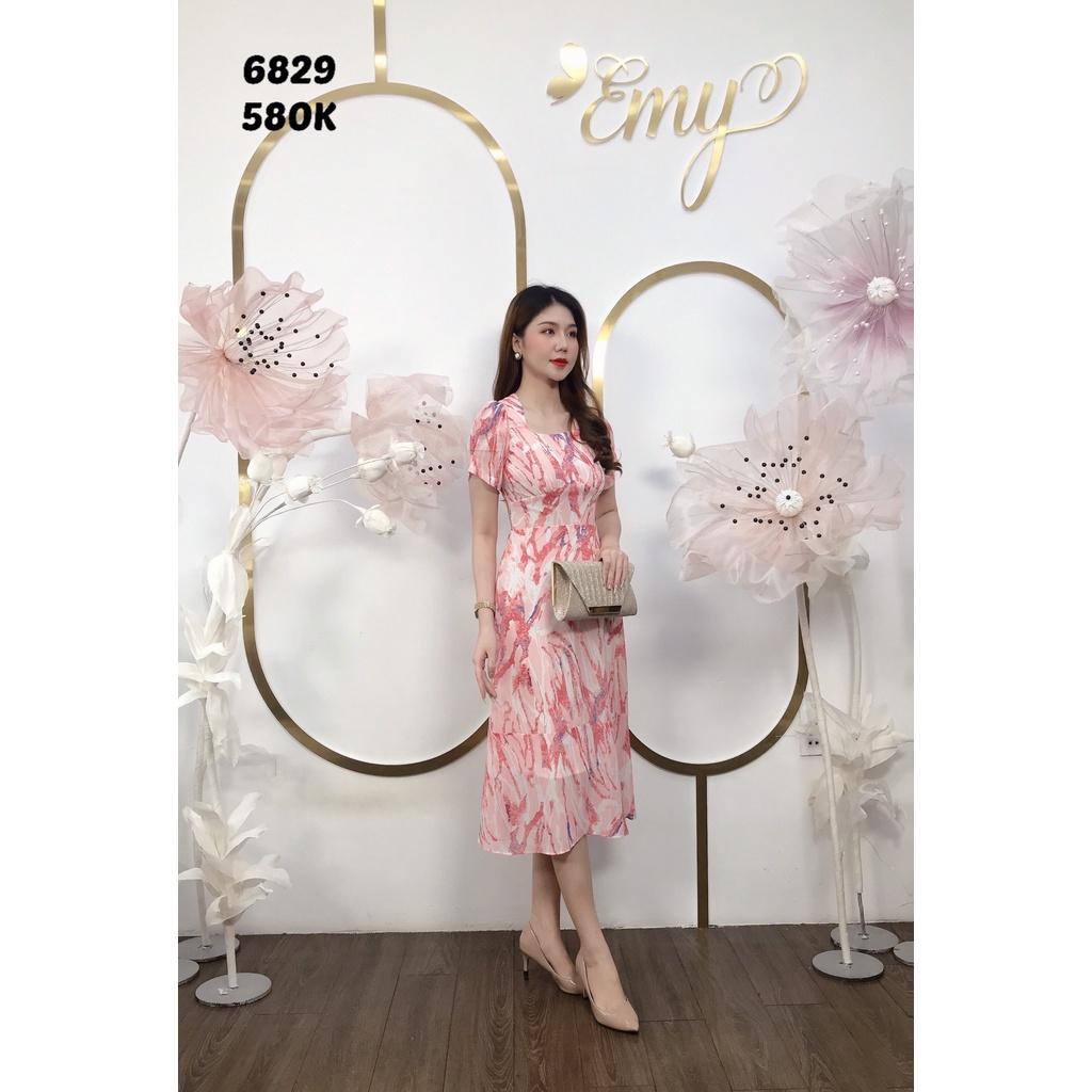 Đầm EMY EM6829 Xoè Hồng Tùng Bèo