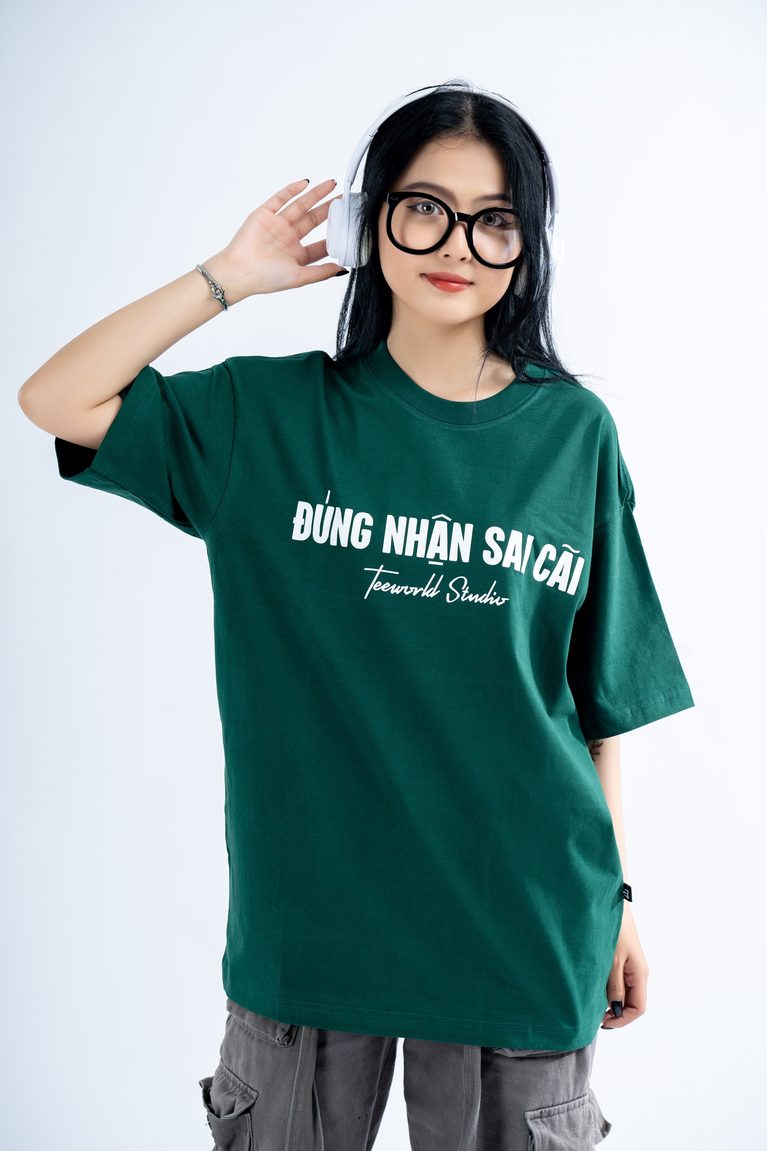 Áo Thun Local Brand Teeworld Đúng Nhận Sai Cãi Nam Nữ Form Rộng Unisex