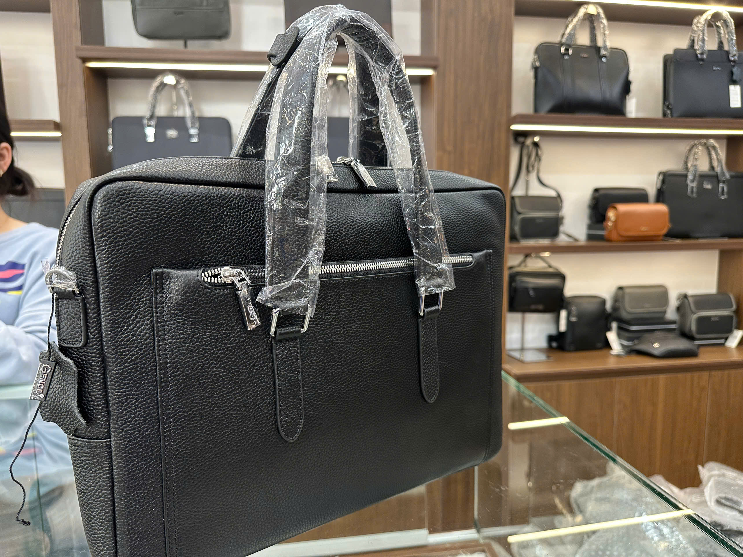 Cặp Công Sở Túi Xách Nam Chính Hãng GENCE GCE31 Da Bò Mềm Cao Cấp Màu Đen Có Dây Đeo Vai