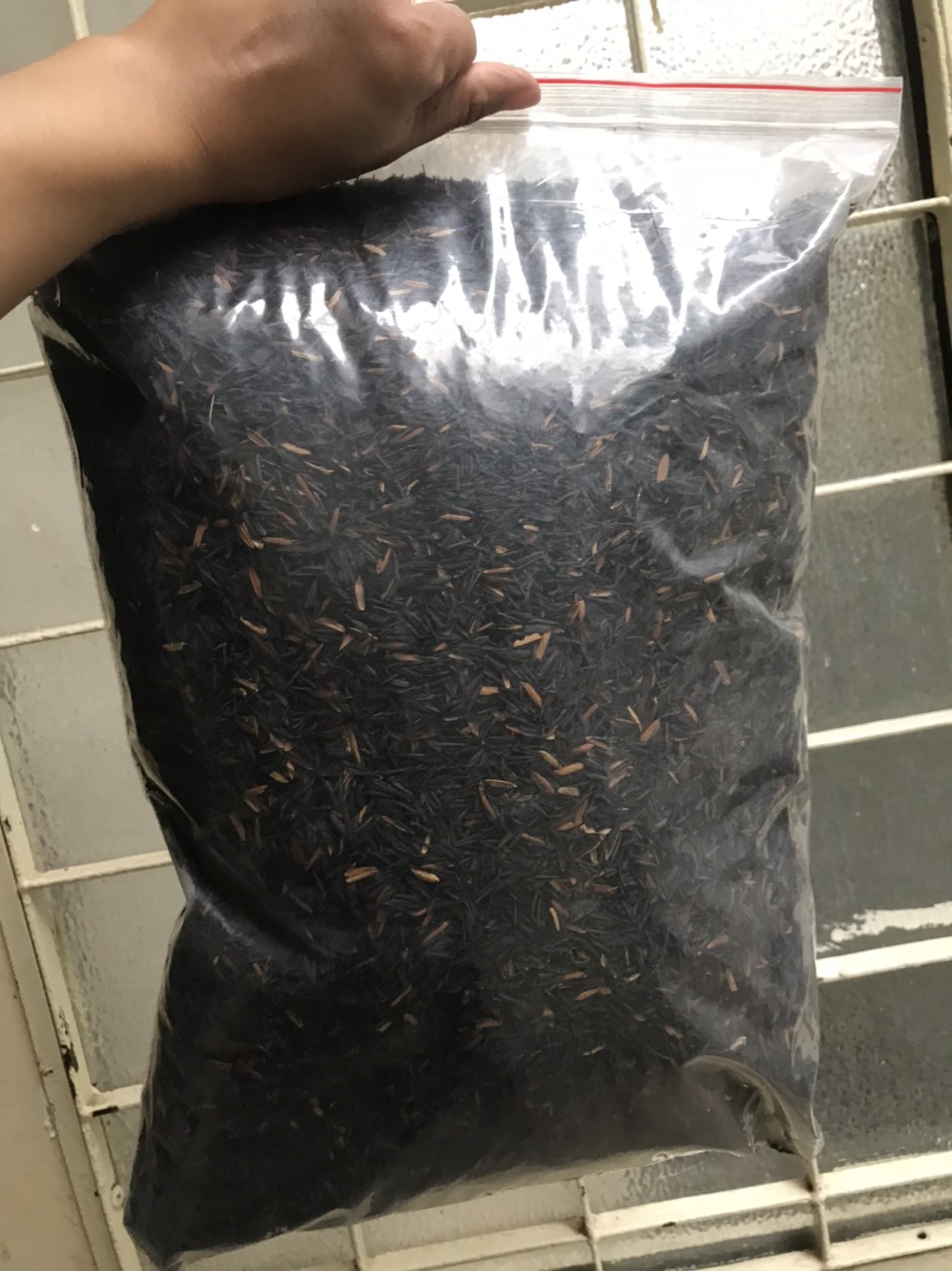 Gói 1KG Trấu Hun Cải Tạo Đất