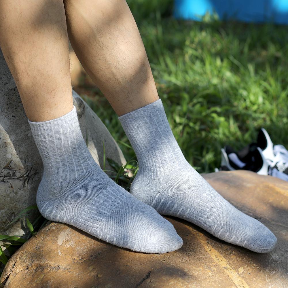 Set 3 Đôi Vớ Thể Thao Chống Trơn Trượt Thoáng Khí