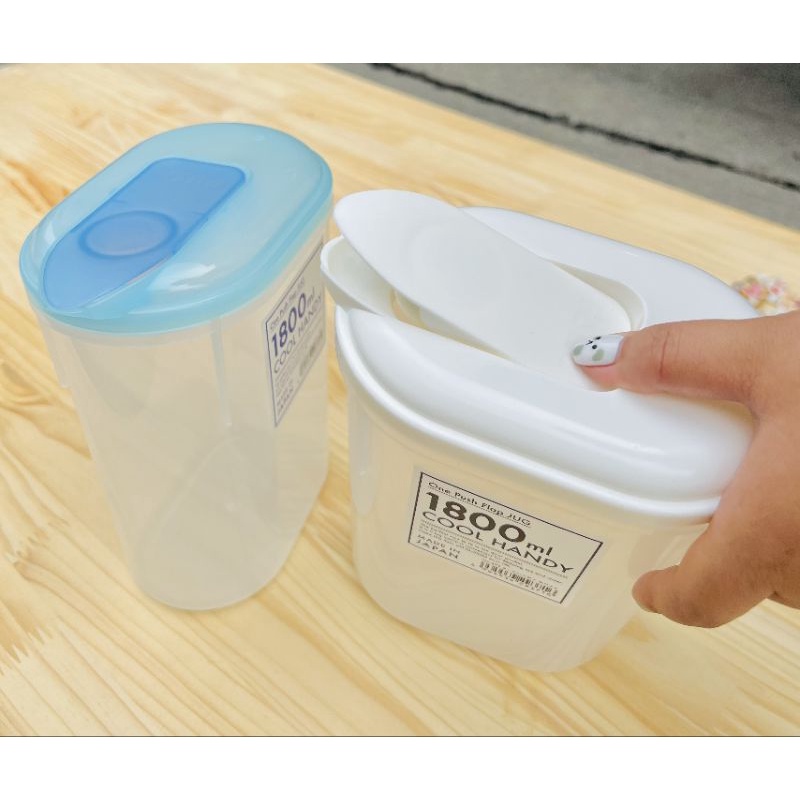 Bình nước 1,8L có tay cầm Nhật Bản