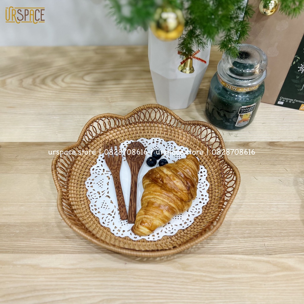 Khay Mây Tre Hình Tròn Đựng Bánh Kẹo, Hoa Quả Tiện Lợi Ur Space/ Round rattan tray for for dessert snacks bread fruits - Bộ 2 S &amp; L