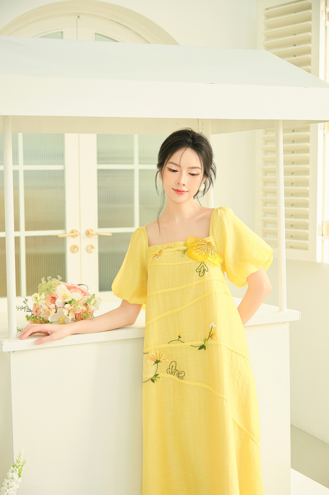 OLV - Đầm Emmy Embro Dress