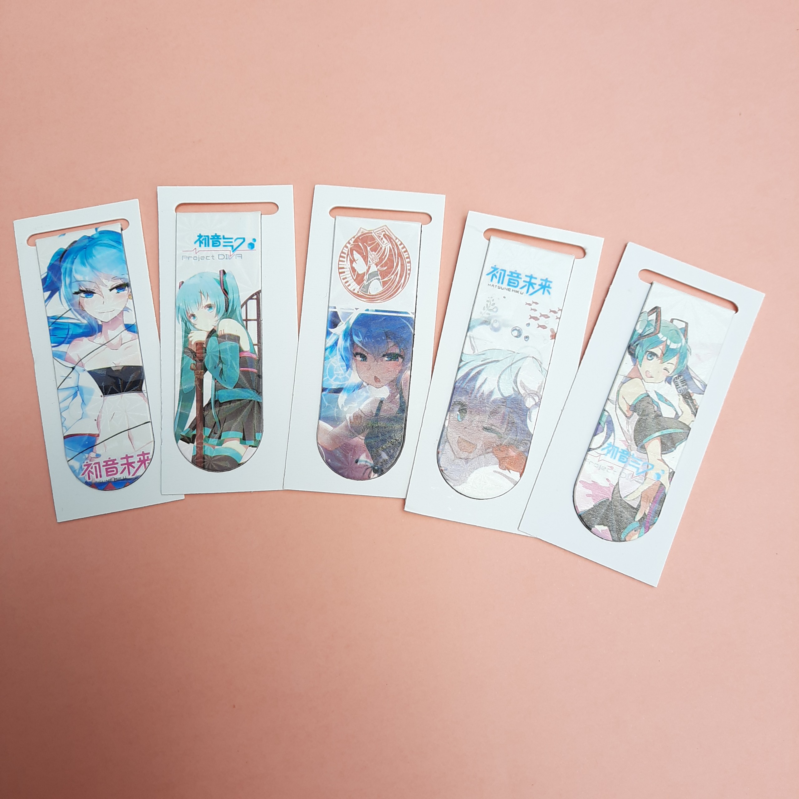 Combo 5 Bookmark Nam Châm Đánh Dấu Sách - Anime (Mẫu Ngẫu Nhiên)