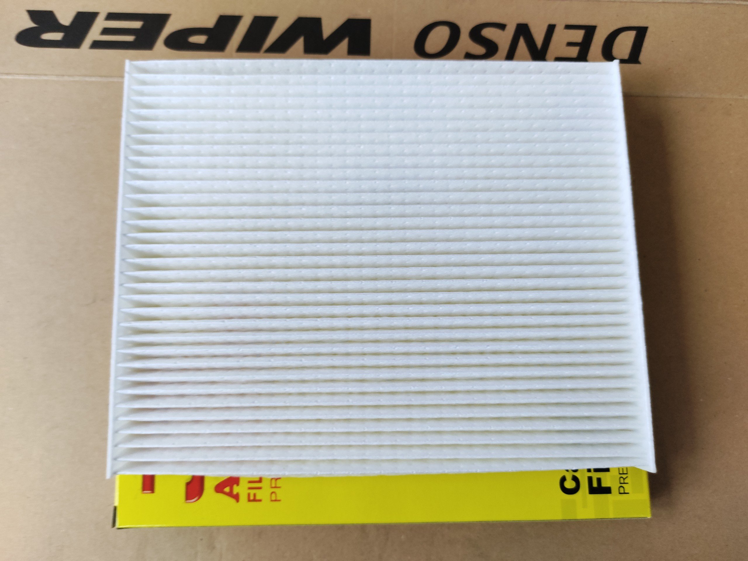 Lọc gió máy lạnh Kia Carent 2012-2018