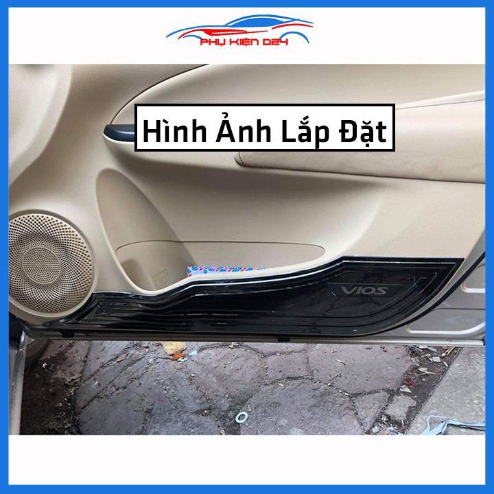 Bộ ốp tapli Vios 2019-2020-2021-2022 vân Titan chống xước va đập khi mở cửa và làm đẹp xe
