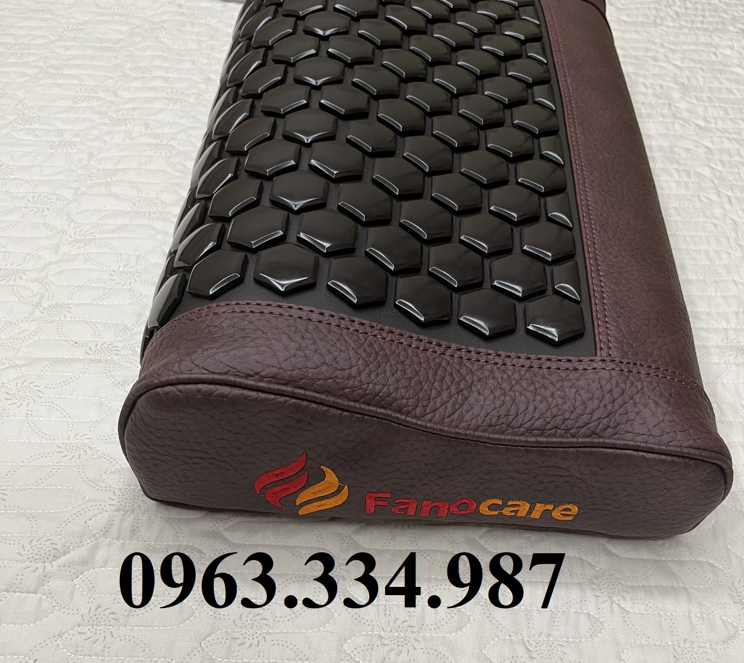 Gối đá nhiệt nóng tourmaline Fanocare giảm mỏi vai gáy