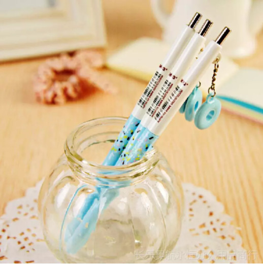 Combo 3 cây bút chì kim M&G AMP86108 0.5mm với 3 màu xanh, hồng, nâu có treo bánh Donut