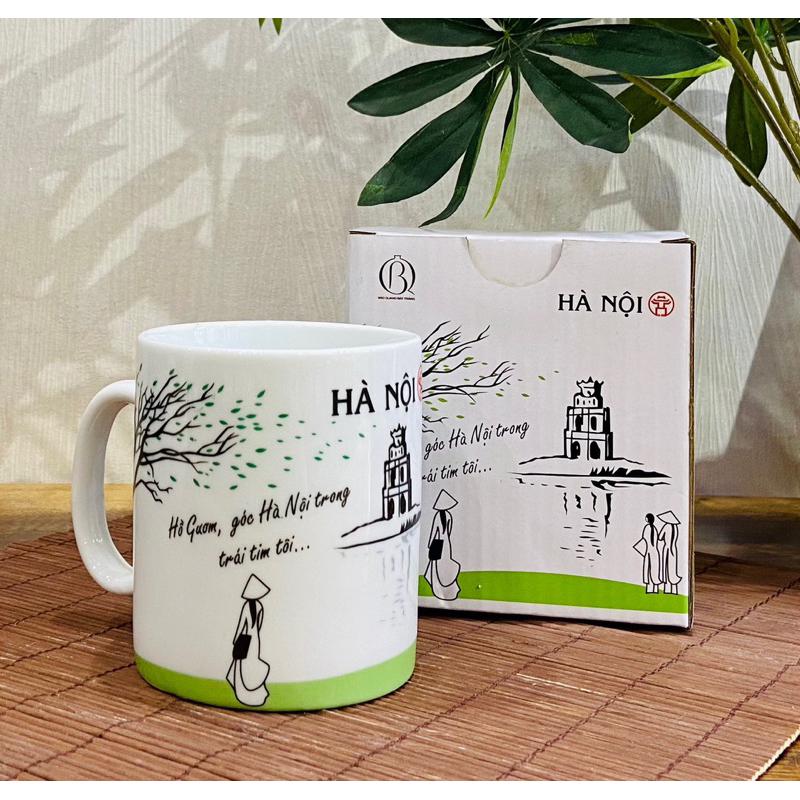 Ly uống nước vẽ cảnh Hà Nội. Gốm sứ Bát Tràng