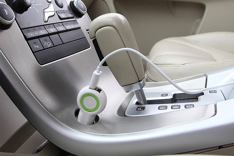Adapter sạc xe hơi Sạc điện thoại trên ô tô 2 cổng USB - iOttie, RapidVolt Max - Hàng Chính Hãng