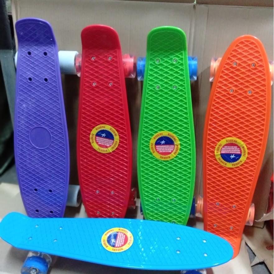Ván Trượt Keen Store Penny Có Đèn Led 4 Bánh