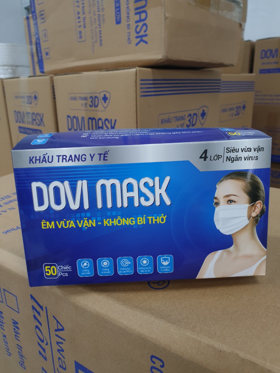 Khẩu Trang Y Tế 4 Lớp Kháng Khuẩn DOVI MASK Hộp 50 cái- Màu ngẫu nhiên- Hàng Chính Hãng