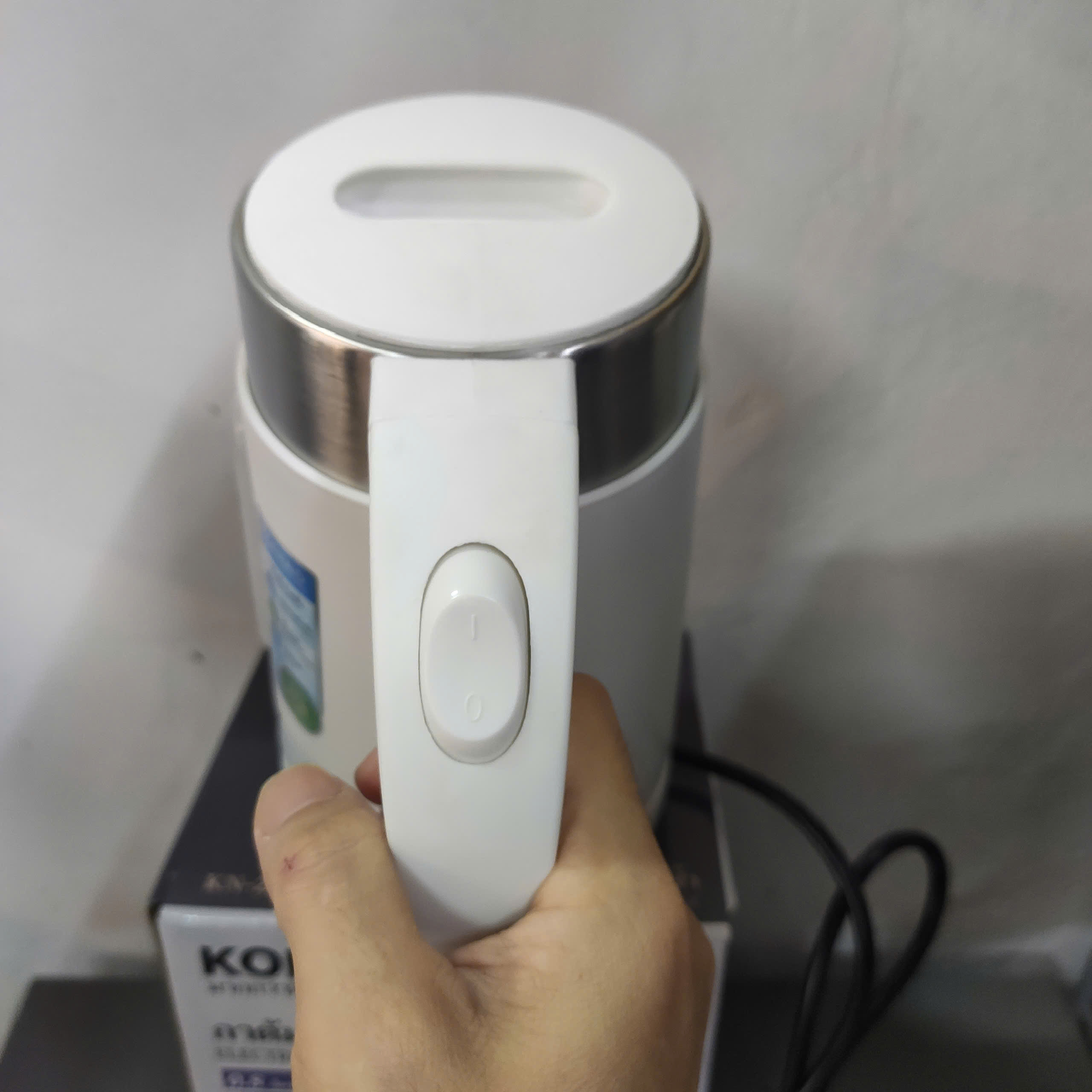 Bình đun nước siêu tốc mini ruột Inox 304 Koreno Thái Lan KN-208 dung tích 0.8L - Hàng chính hãng