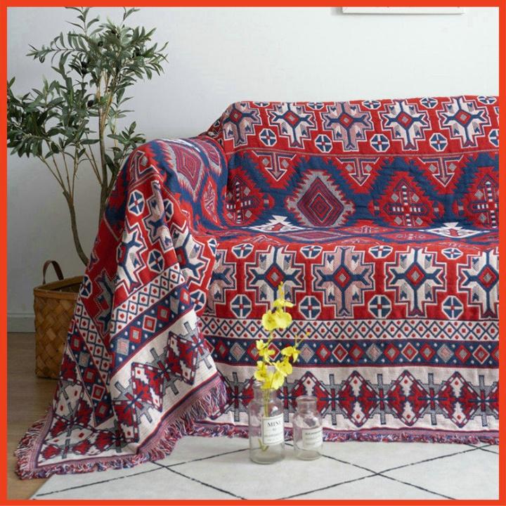 Khăn phủ sofa,thảm trải sàn hoa văn, họa tiết theo phong cách Retro