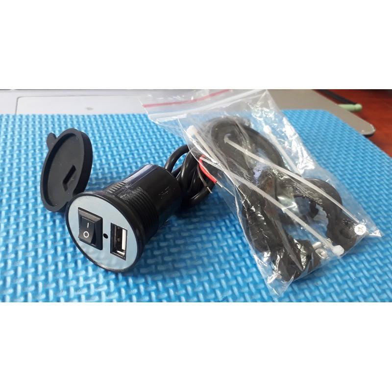 Cốc Sạc Điện Thoại Cho Xe Máy Cao Cấp Có Công Tắc Tắt Mở