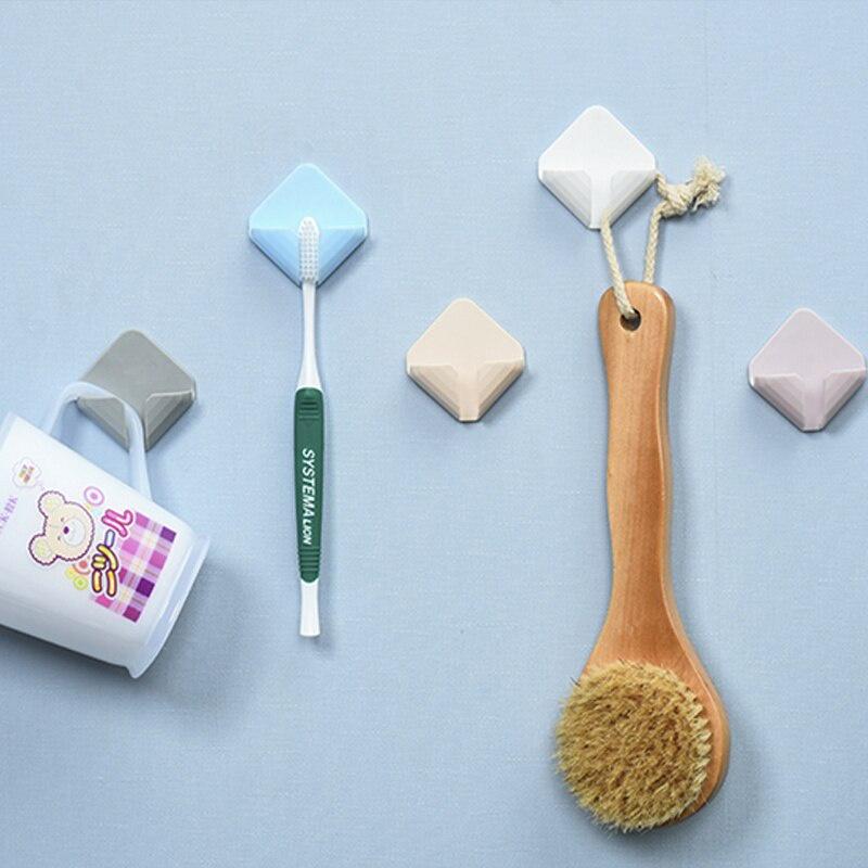 4Pcs Wall Storage Hook Power Plug Socket Hanger Holder Punch-free Transparent Strong Adhesive Hook Home Office Kitchen Bathroom