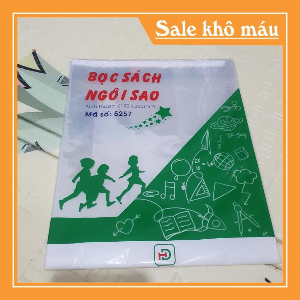 Bọc sách giáo khoa và bọc vở oly Hùng Đức