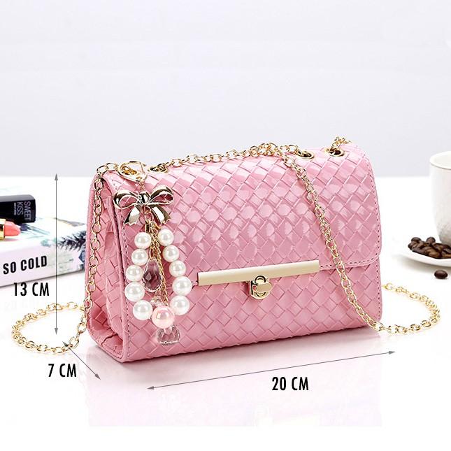 Túi Đeo Chéo Khóa Gài T22 Caro Hồng Đỏ