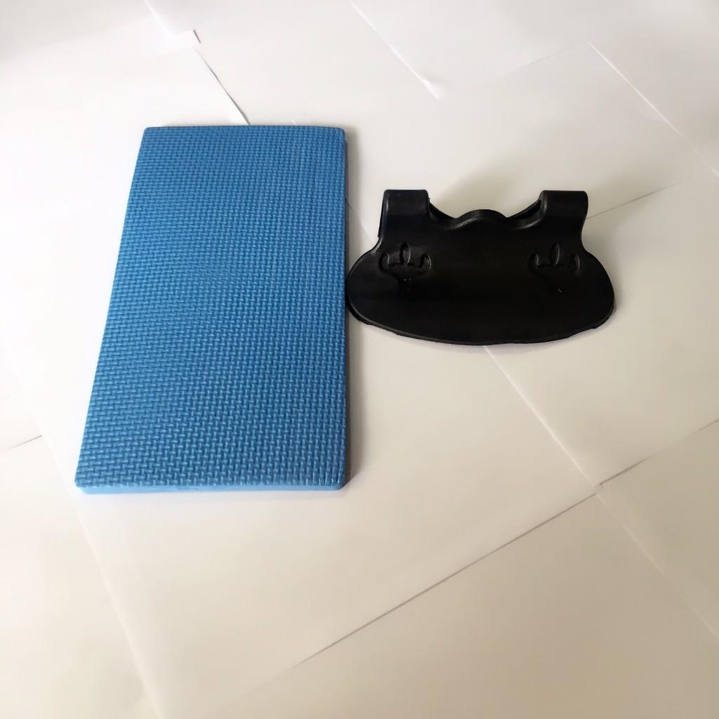 Con lăn 4 bánh, 3 bánh tặng dây nhảy thể dục