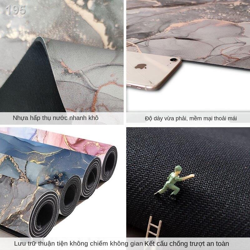 Tấm lót chân phòng tắm bằng tảo cát mềm thảm trải sàn lối vào nhà vệ sinh hình bán nguyệt chống trượt thấm nướ