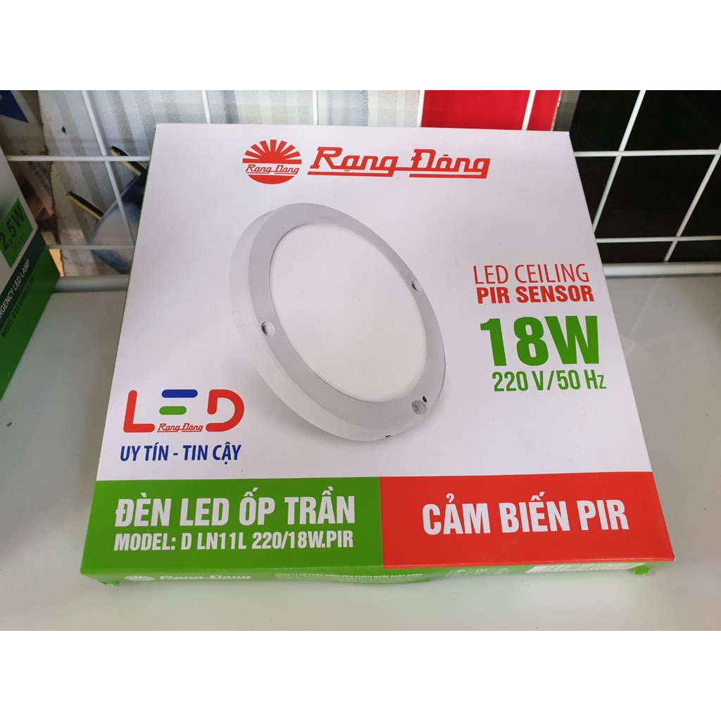 Đèn LED Ốp trần Mỏng Tròn Cảm Biến 18W Rạng Đông , Kích Thước 22x22 - Model: D LN11L