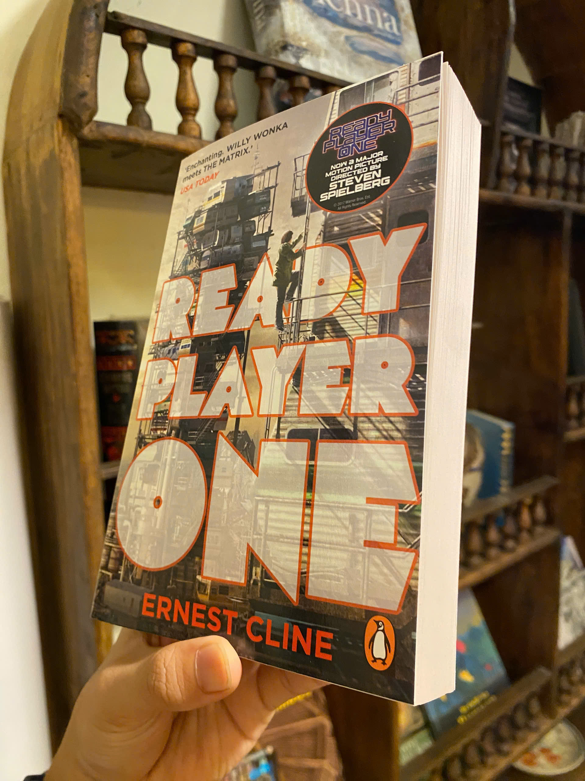 Sách - Ready Player One by Ernest Cline | Fantasy / Science Fiction in English / Ngoại văn Nhập khẩu