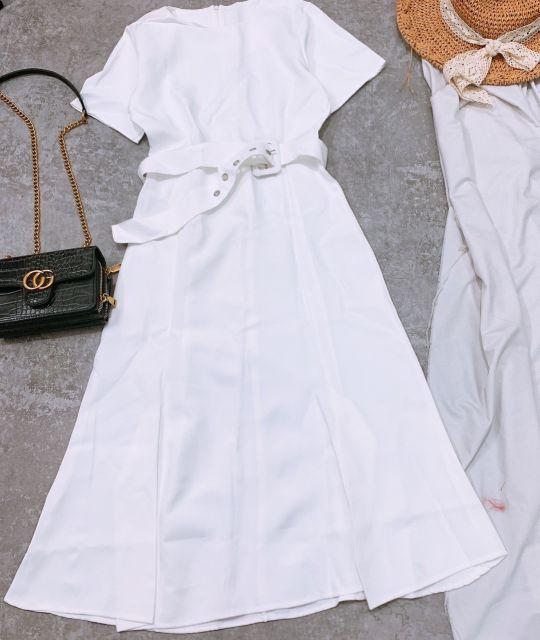 ĐẦM XÒE MIDI TRẮNG KÈM BELT
