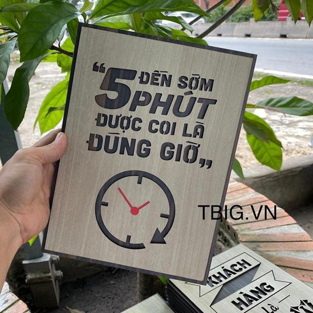Tranh Decor quán Cafe Trà Sữa TBIG057 nâng cao trách nhiệm nhân viên "đến sớm 5 phút được gọi là đúng giờ"